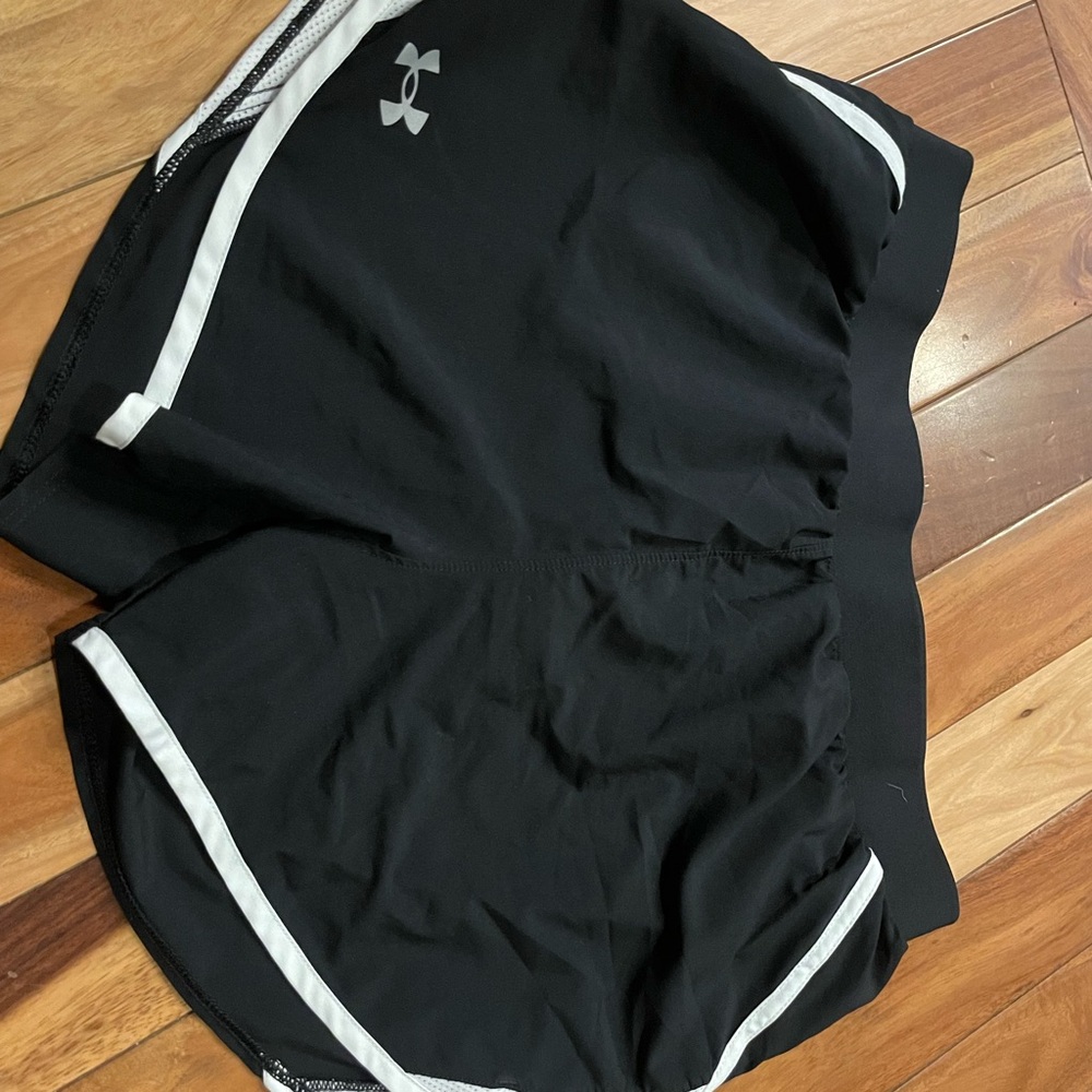 Under Armour Women's Black Athletic Shorts